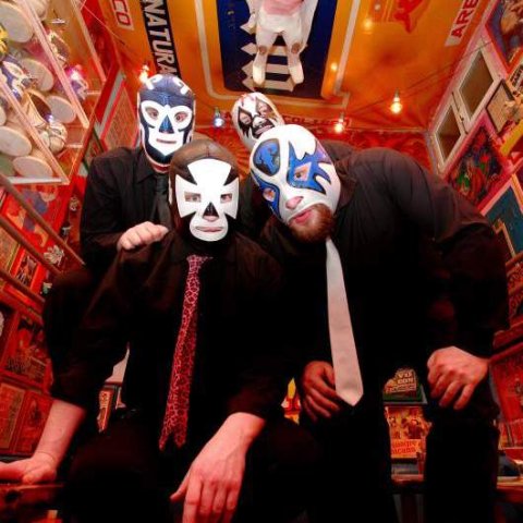 Los Coyote Men